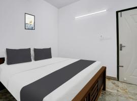 Hotel O EVA RESIDENCY，位于卡卡纳德的酒店