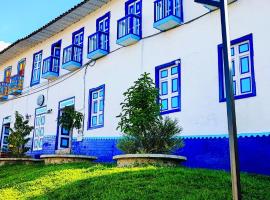 Hotel Colonial San Roque，位于San Roque的酒店