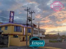 Hostal Eclipse, Sangolquí-Selva Alegre, Ecuador，位于Sangolquí的酒店