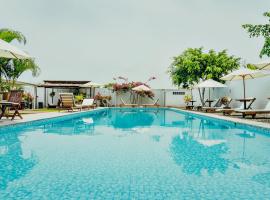 Hermosa Casa de Campo con Piscina grande en Chiclayo，位于Ferre&ntilde;afe的别墅