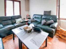 Chalet Retreat in Jalhay, cleaning included，位于雅莱的酒店