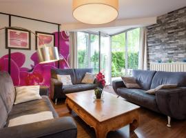 Cozy cottage with bubble bath, sauna and hammam, cleaning included，位于奥维法特的酒店