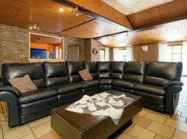 Nature Retreat in Waimes, cleaning included
