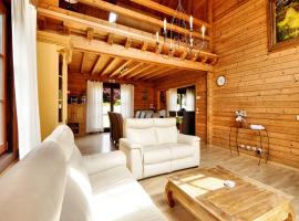 Elegant Villa with Sauna, cleaning included，位于Septon的酒店