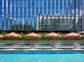The Standard, Singapore