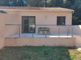 Clos Jeannette Villa près de la plage de Pinarelle et des piscines naturelles du Cavu