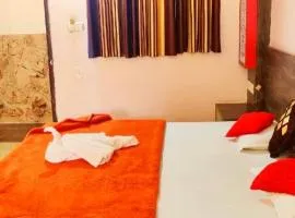 Panchmarhi Deluxe Stay