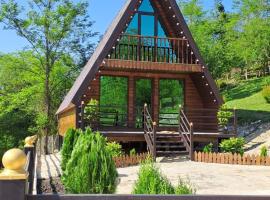 Green Paradise Martvili Cottege，位于马尔特维利的酒店