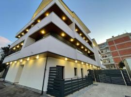 La casa di Loryanne，位于阿韦扎诺的酒店