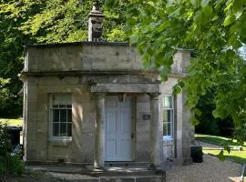 Meldon Park Gate Lodge