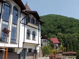 Апартаменти в центрі Шаян