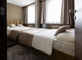 Hotel Stari Krovovi，位于诺维萨德的酒店