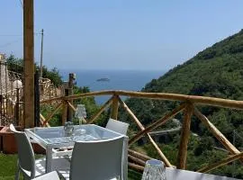 Rooms Hub Costa d'Amalfi - Vietri sul Mare