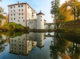 Snežnik castle estate