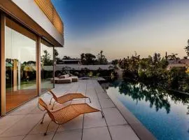 Carmelo Treasure Villa