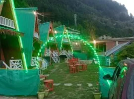Treehouse for couple nr mall road