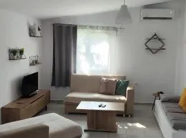 Kalithea family house with 3 bedrooms