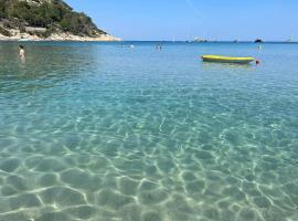 Appartamento Marisa1 a soli 200mt dal mare，位于费托瓦亚的酒店