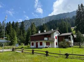 Family-Friendly Mörlialp Flat with Views，位于吉斯维尔的酒店