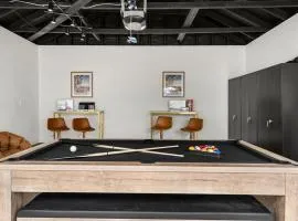 Cascade Cove - Heated Pool Spa - Billiards and Lounge