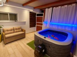 My Summerhouse with jacuzzi，位于克雷马斯蒂的酒店