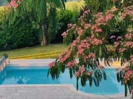 Villa Relax avec Piscine Privée à 90 min de Paris