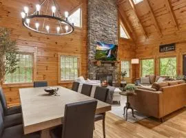 Trails End Cabin- Sauna, Arcade, Hot Tub, Firepit