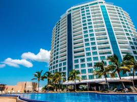 Park Royal Beach Mazatlán，位于马萨特兰的酒店