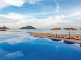 Park Royal Beach Mazatlán，位于马萨特兰的酒店
