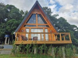 Pousada Lua chalé，位于布卢梅瑙的酒店