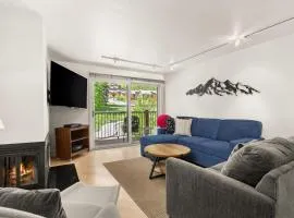 Southpoint 2D, Prime Access to Aspen Mountain, 2 BED - 2 BATH with Stunning Mountain Views