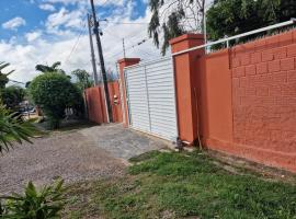 quarto privado externo，位于格拉瓦塔的酒店