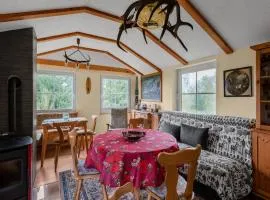Home in Steinbach-Hallenberg, cleaning included