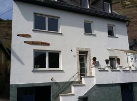 At the Stuben Monastery，位于布雷姆的酒店