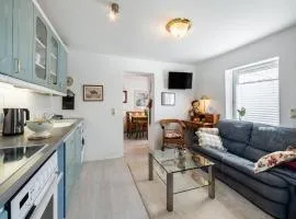 Tranquil Pepelow Retreat, cleaning included