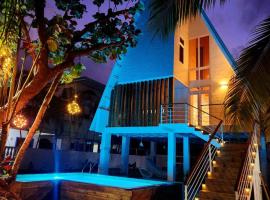 Antonella Chalet Elegant chalet 2 minutes from the beach Ideal for family and friends，位于拉塞瓦的酒店