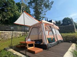 Arunika Villa，位于Ciloto的木屋
