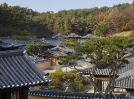 Rakkojae Hahoe Hanok Hotel，位于安东市的酒店