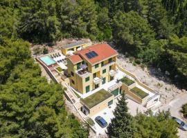 Apartmani 3T，位于布拉采的酒店