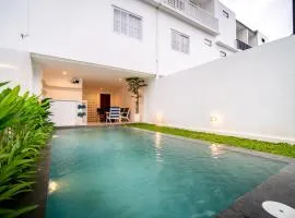 Artha Villa Canggu By Fays Hospitality