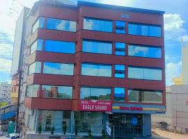 Hotel Eagle Grand，位于商沙巴的酒店