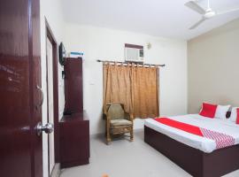 Hotel O Lingam's Lodge，位于Thiruvārūr的酒店