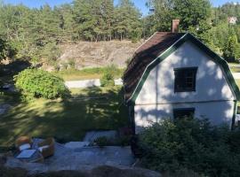 Harald's Borg - Urdal - Kirkøy，位于Hvaler的酒店