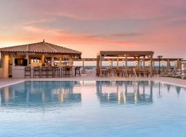 Zeus Hotels Neptuno Beach，位于阿默达拉-伊拉克利翁的酒店
