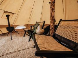 Cozy Lake View Tents，位于塞尔福斯的豪华帐篷
