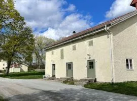 Snickarboden - Cozy farmstay near forest & lake