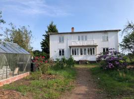 Bockekulla Gård，位于Bergkvara的酒店