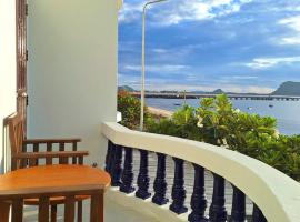 Sunrise Guesthouse，位于班武里府的旅馆