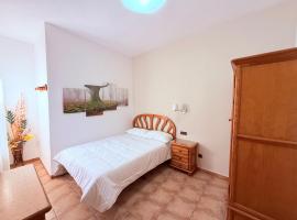 Hostal Castilla，位于莫塞永的酒店
