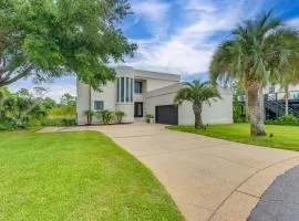 Luxe Gulf Breeze Home with Patios - 4 Mi to Beaches!